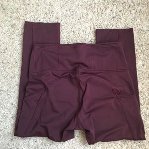 Lululemon cropped fast and free burgundy leggings with pockets
